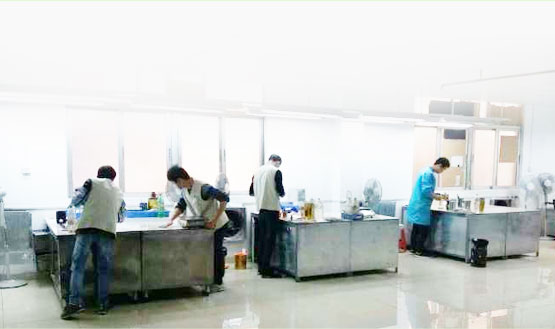 自有實驗室、研發(fā)團(tuán)隊